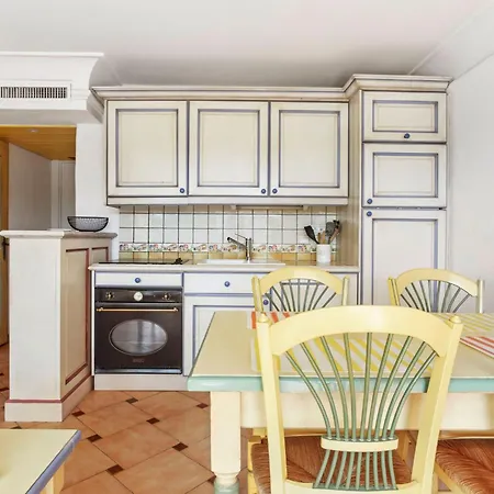 Cap Ferrat By Interhome サント・マキシム