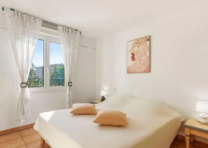 Cap Ferrat By Interhome